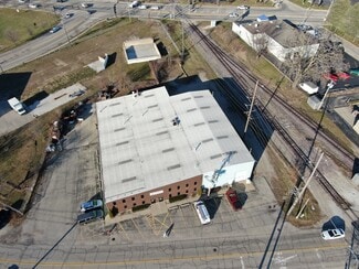 Mchenry, IL Warehouse - 4012 Main St