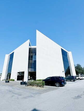Houston, TX Office, Office/Medical, Office/Retail, Retail, Flex - 6430 Richmond Ave