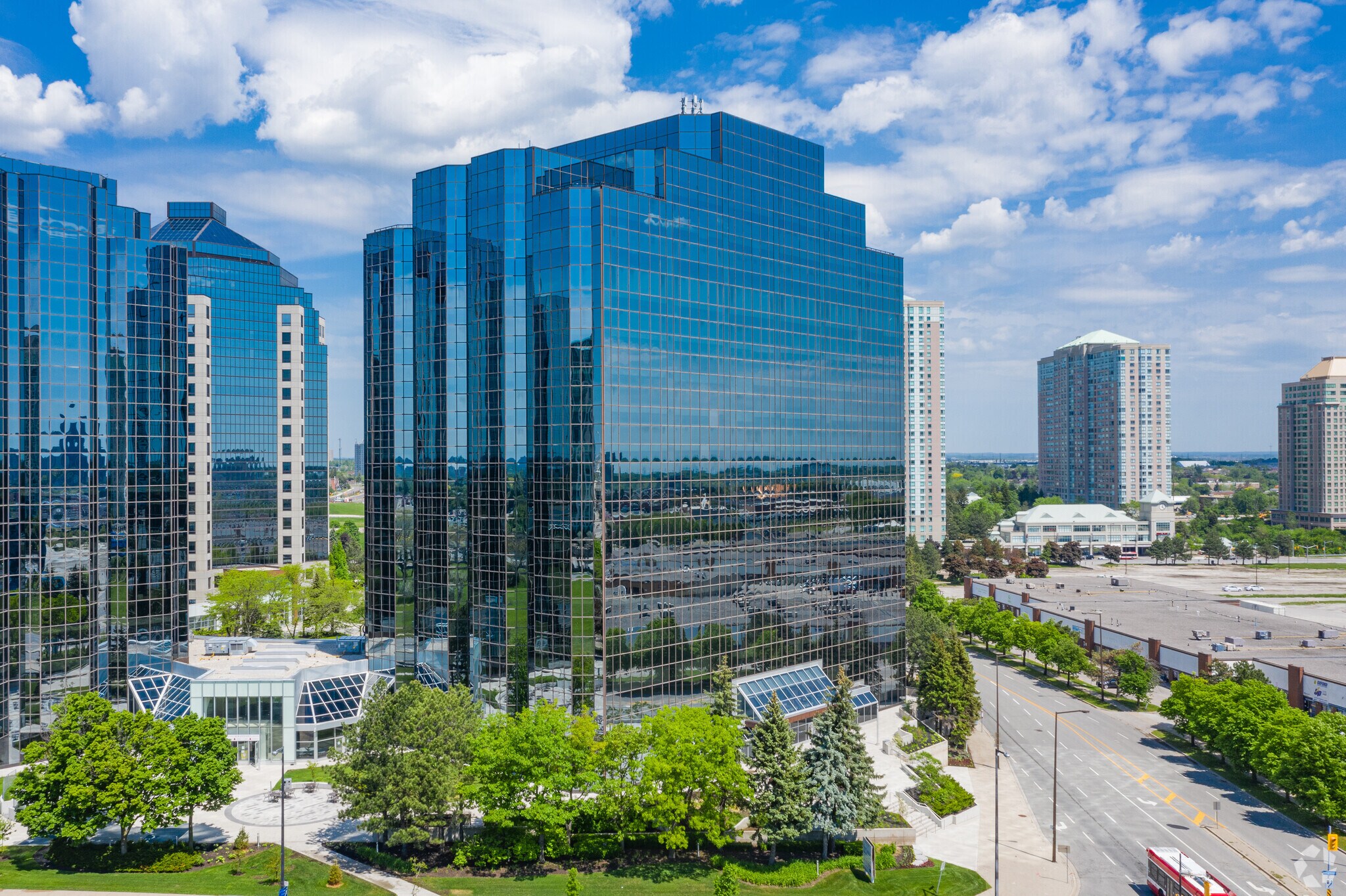 200 Consilium Pl, Toronto, ON for Rent