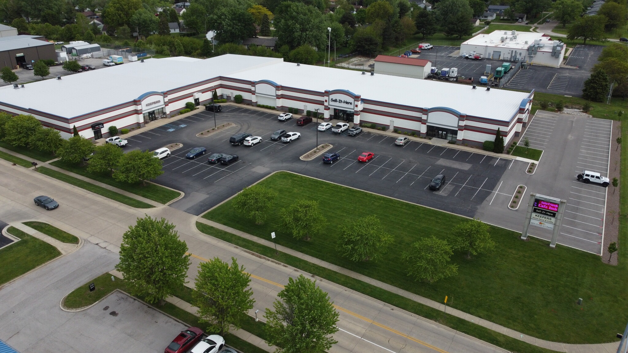 3805 Fortune Dr, Lafayette, IN for Sale