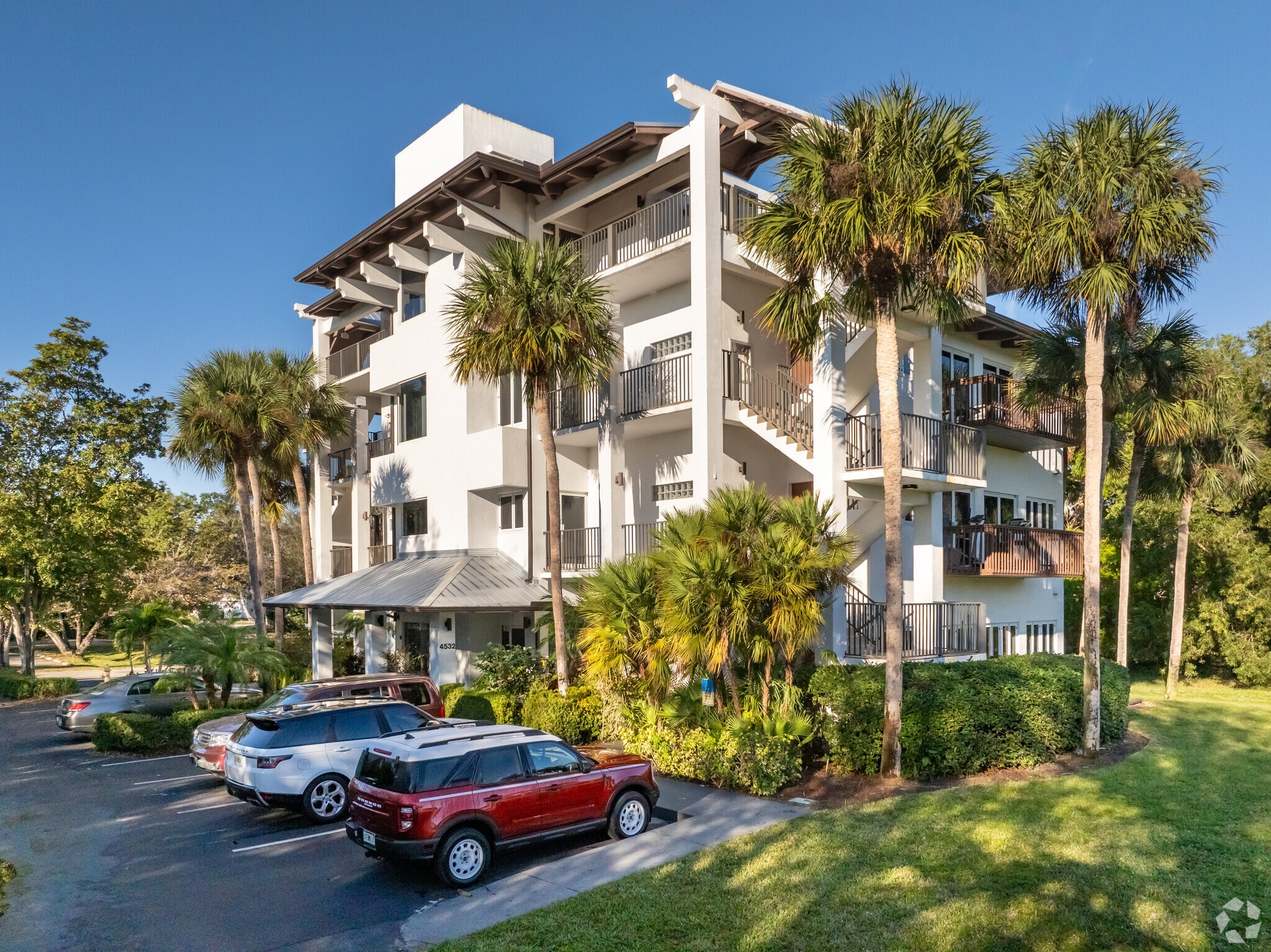 4532 Tamiami Trl E, Naples, FL for Rent