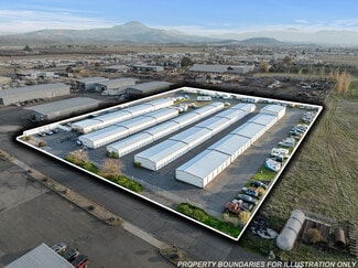 Central Point, OR Self-Storage Facilities - 6453 Crater Lake Hwy