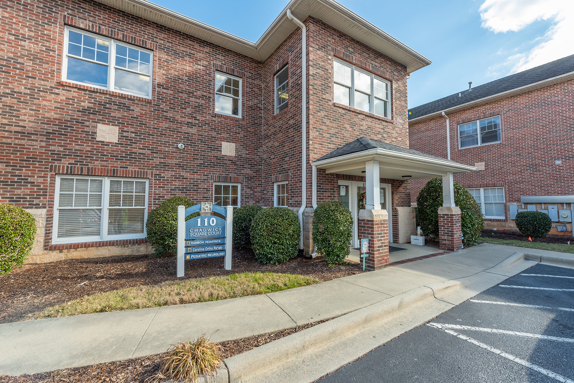 110 Chadwick Square Ct, Hendersonville, NC for Sale
