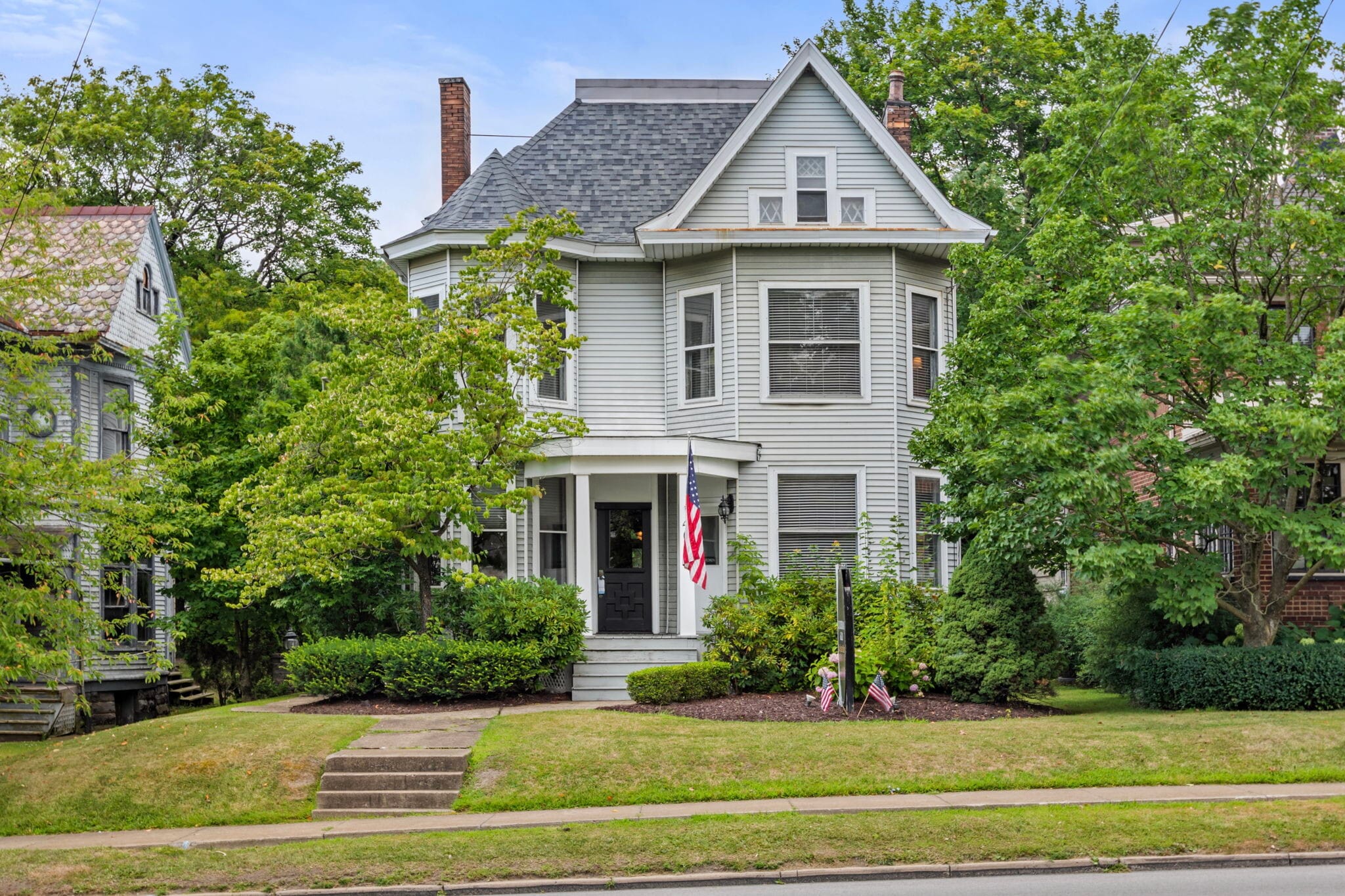 409 N Jefferson St, New Castle, PA for Sale