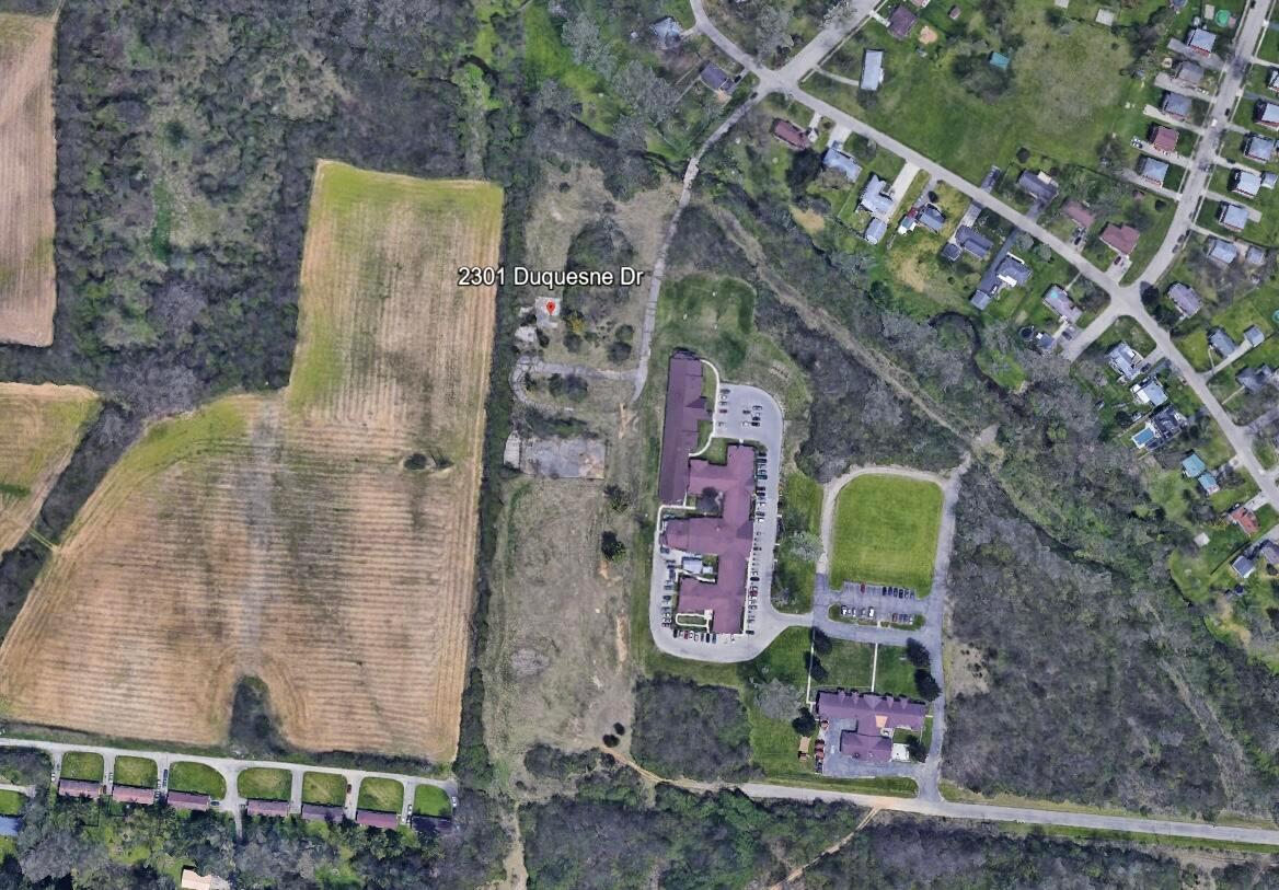 2301 Duquesne Dr, Springfield, OH for Sale