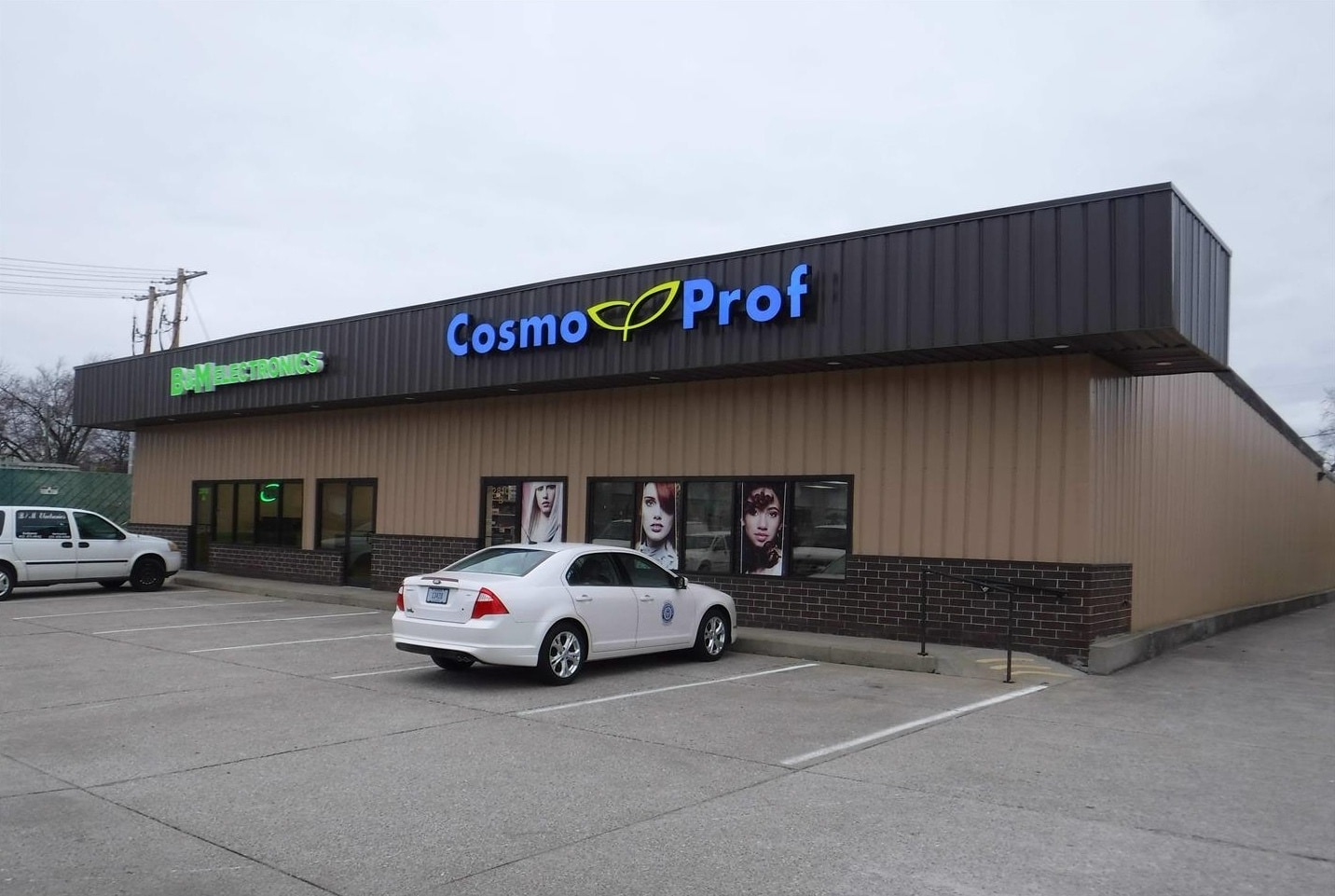 2810 Covert Ave, Evansville, IN for Sale