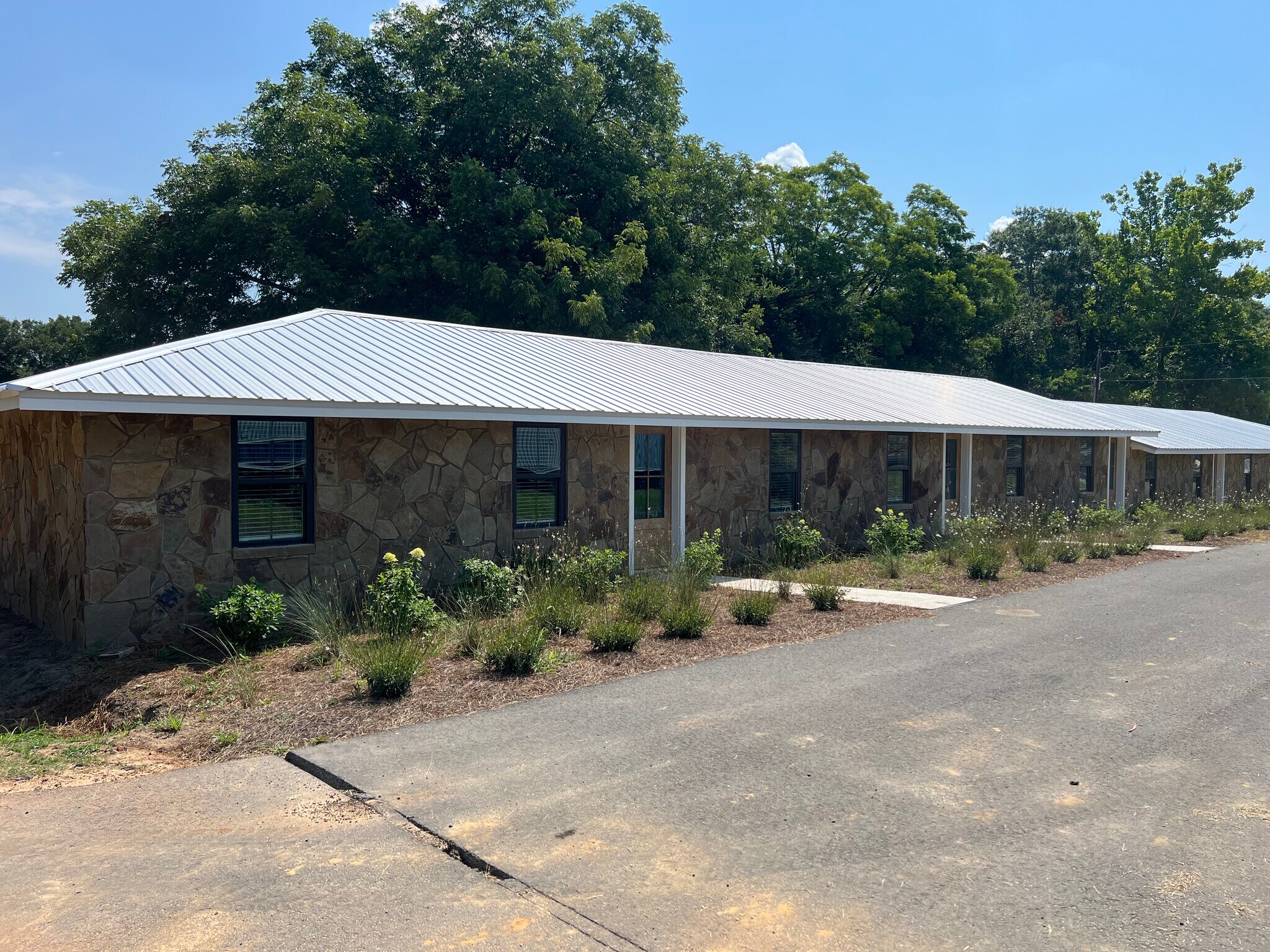 1101 - 1106 Chappell St, Dudley, GA for Sale