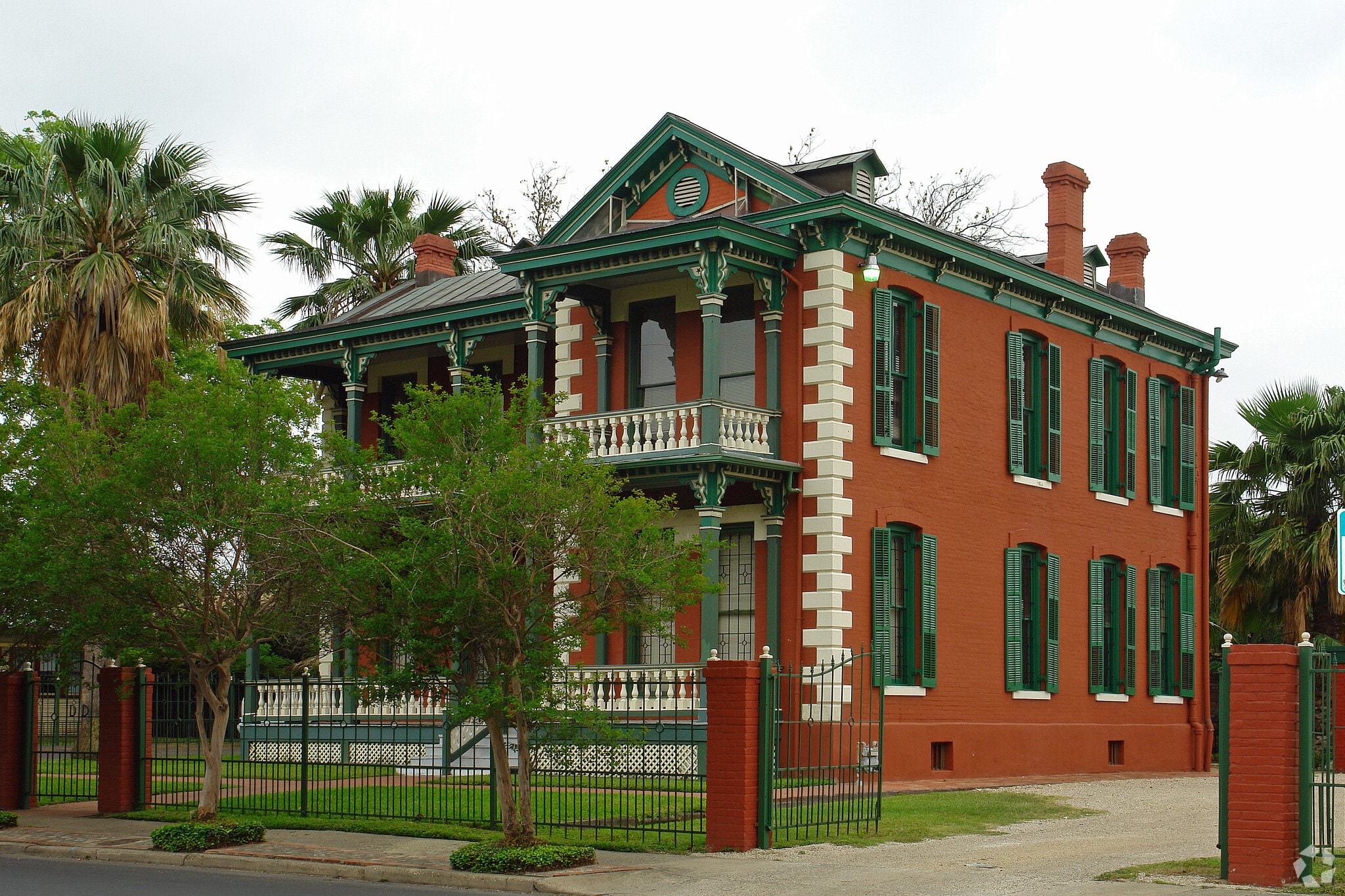 635 S Presa St, San Antonio, TX for Sale