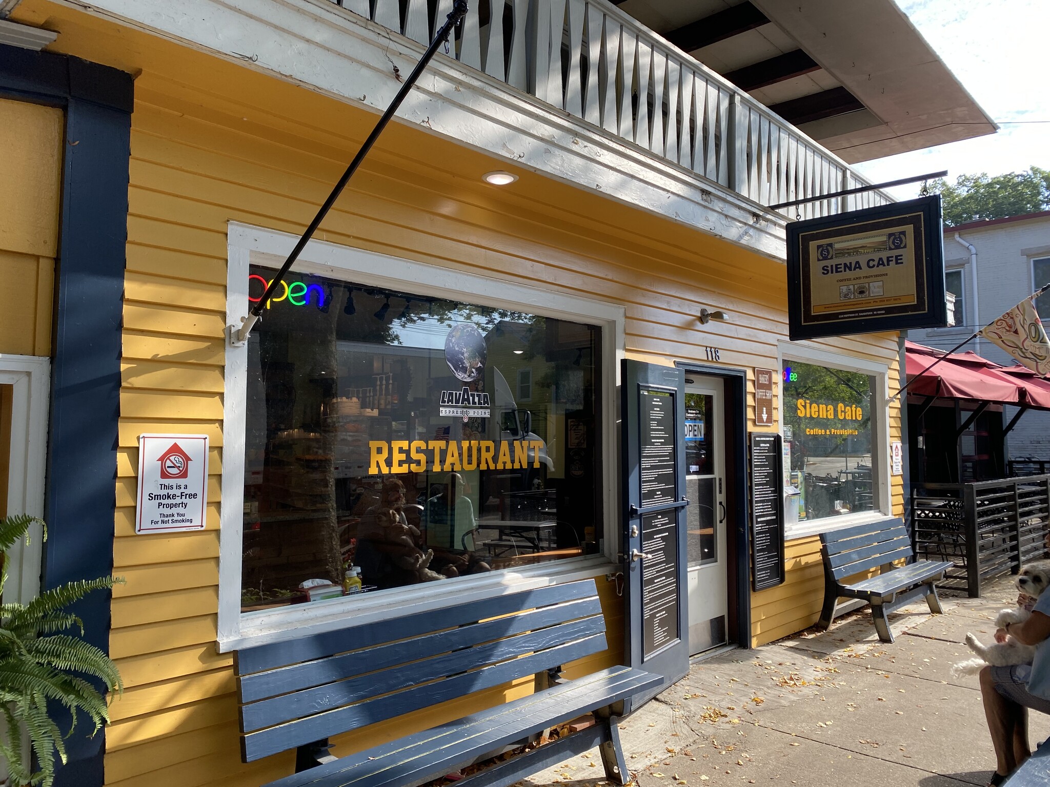 118 Hoffman St, Saugatuck, MI for Rent