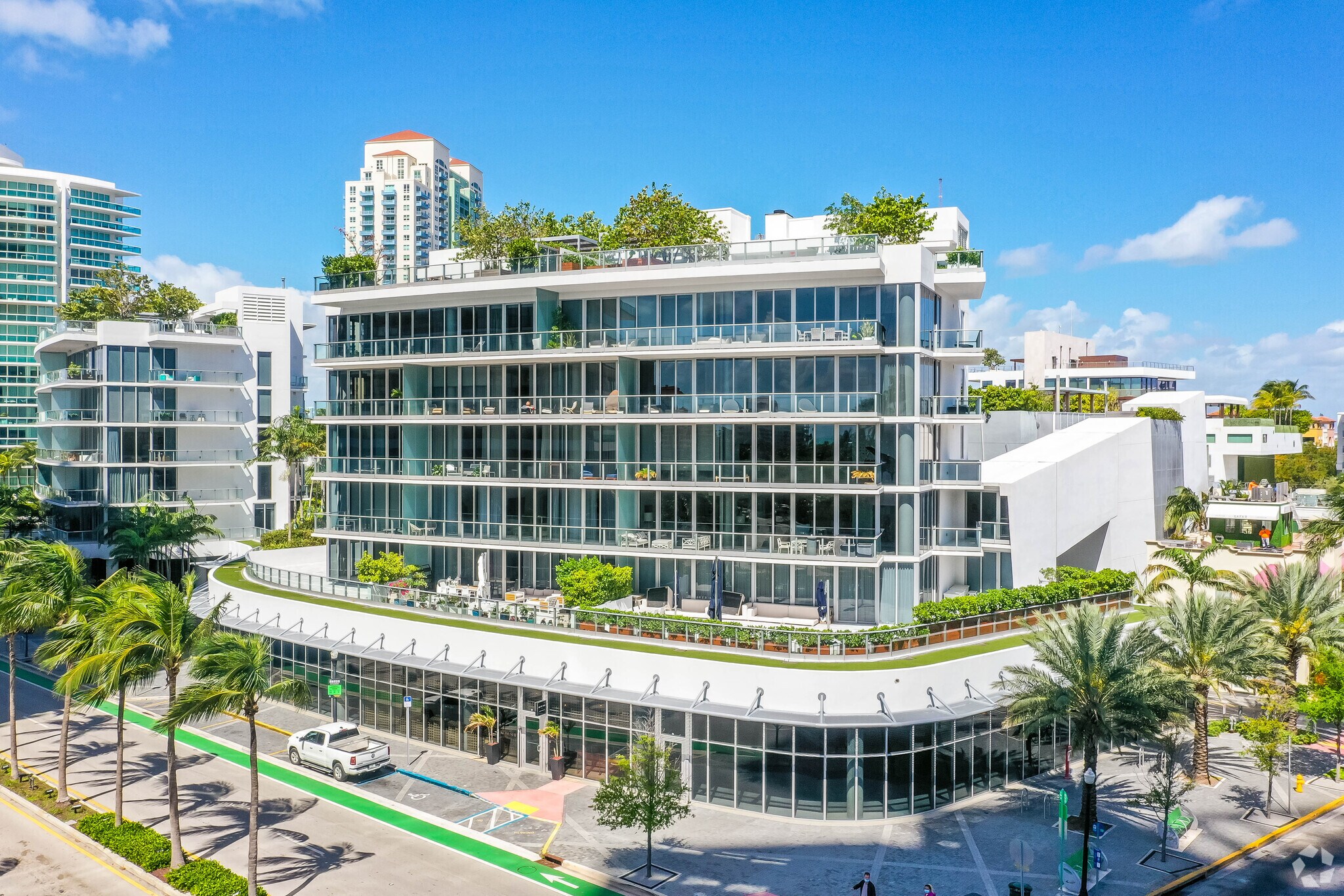 801 S Pointe Dr, Miami Beach, FL for Rent