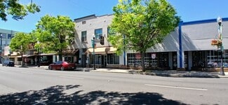Medford, OR Storefront Retail/Office - 117-121 N Central