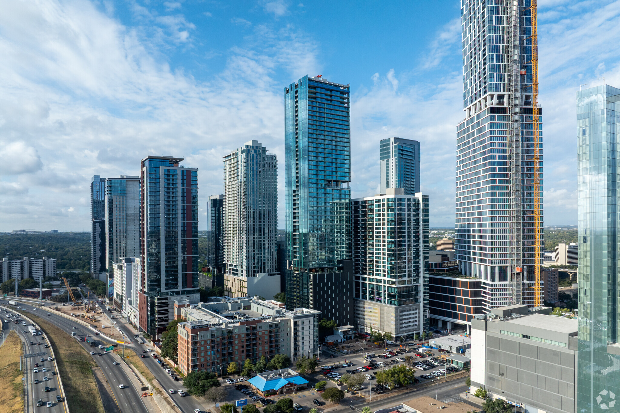 610 Davis St, Austin, TX for Rent