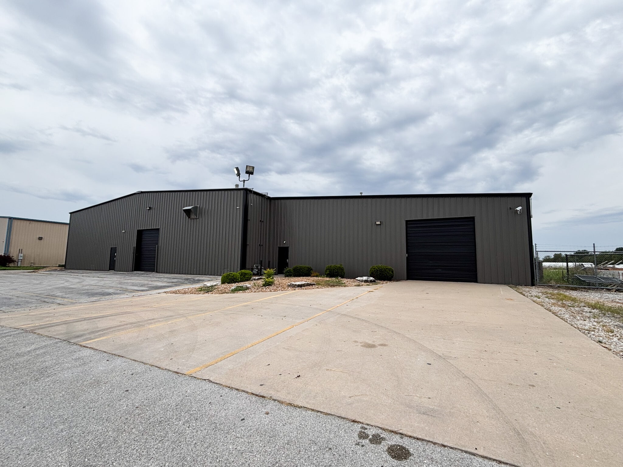 2180 N Bristol Ln, Nixa, MO for Rent