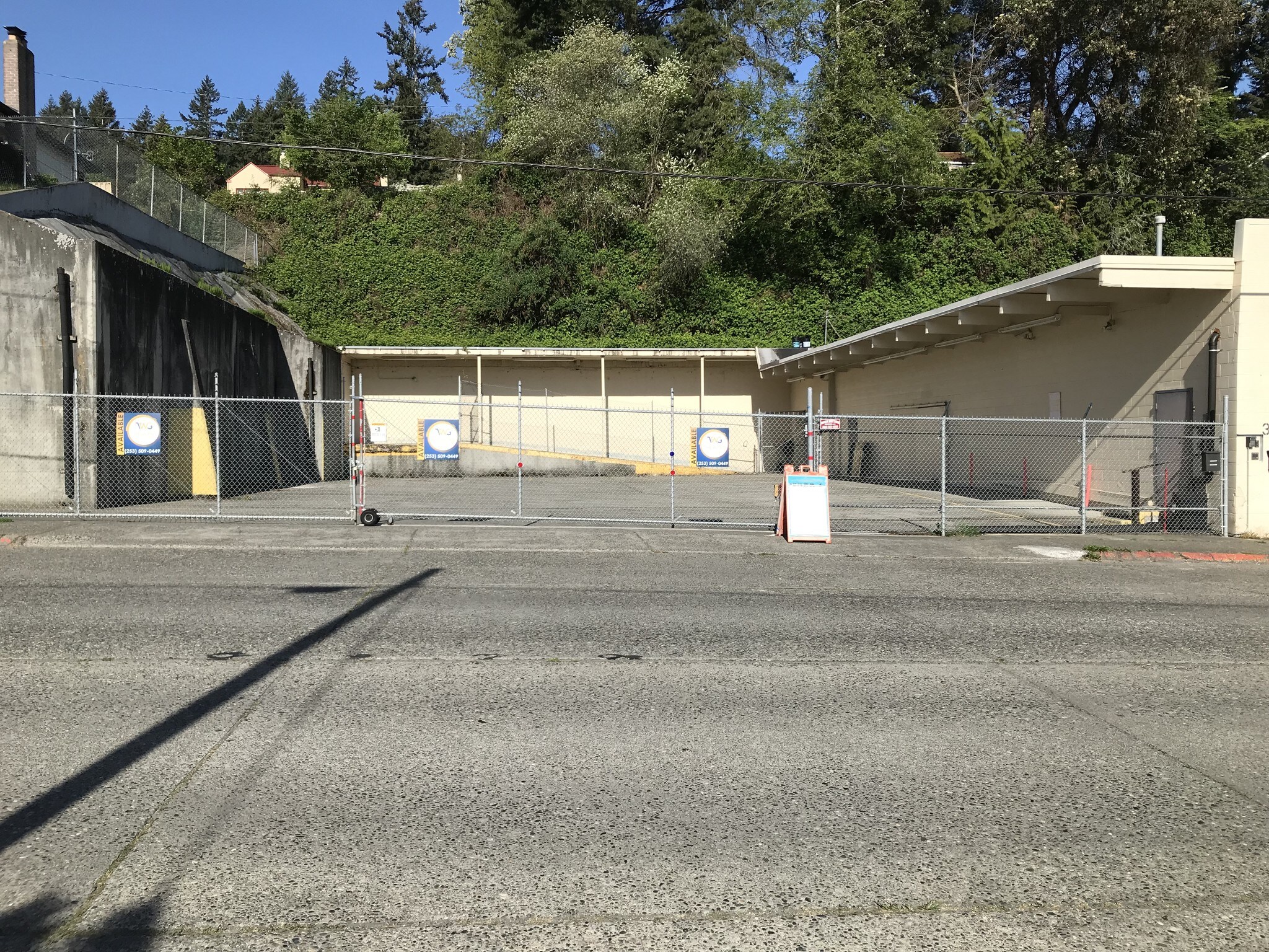 335 N Wycoff Ave Bremerton, WA 98312 Industrial Property for Lease on