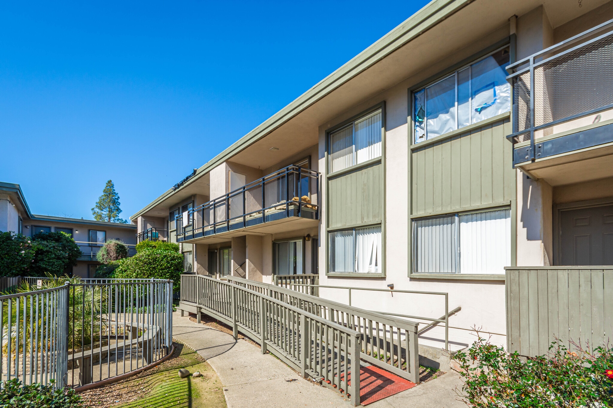 5800 Fair Oaks Blvd, Carmichael, CA for Sale