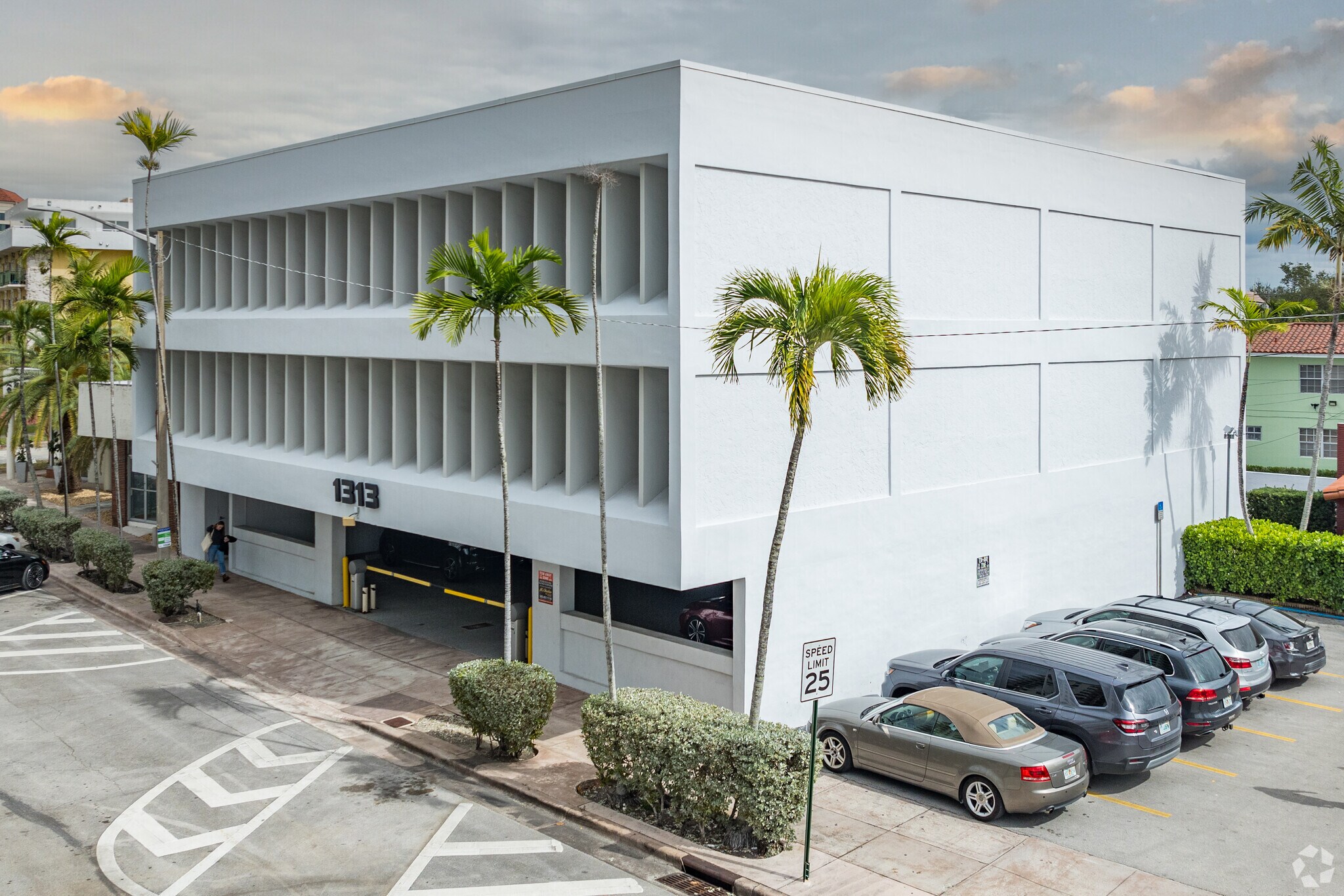 1313 Ponce De Leon Blvd, Coral Gables, FL for Rent