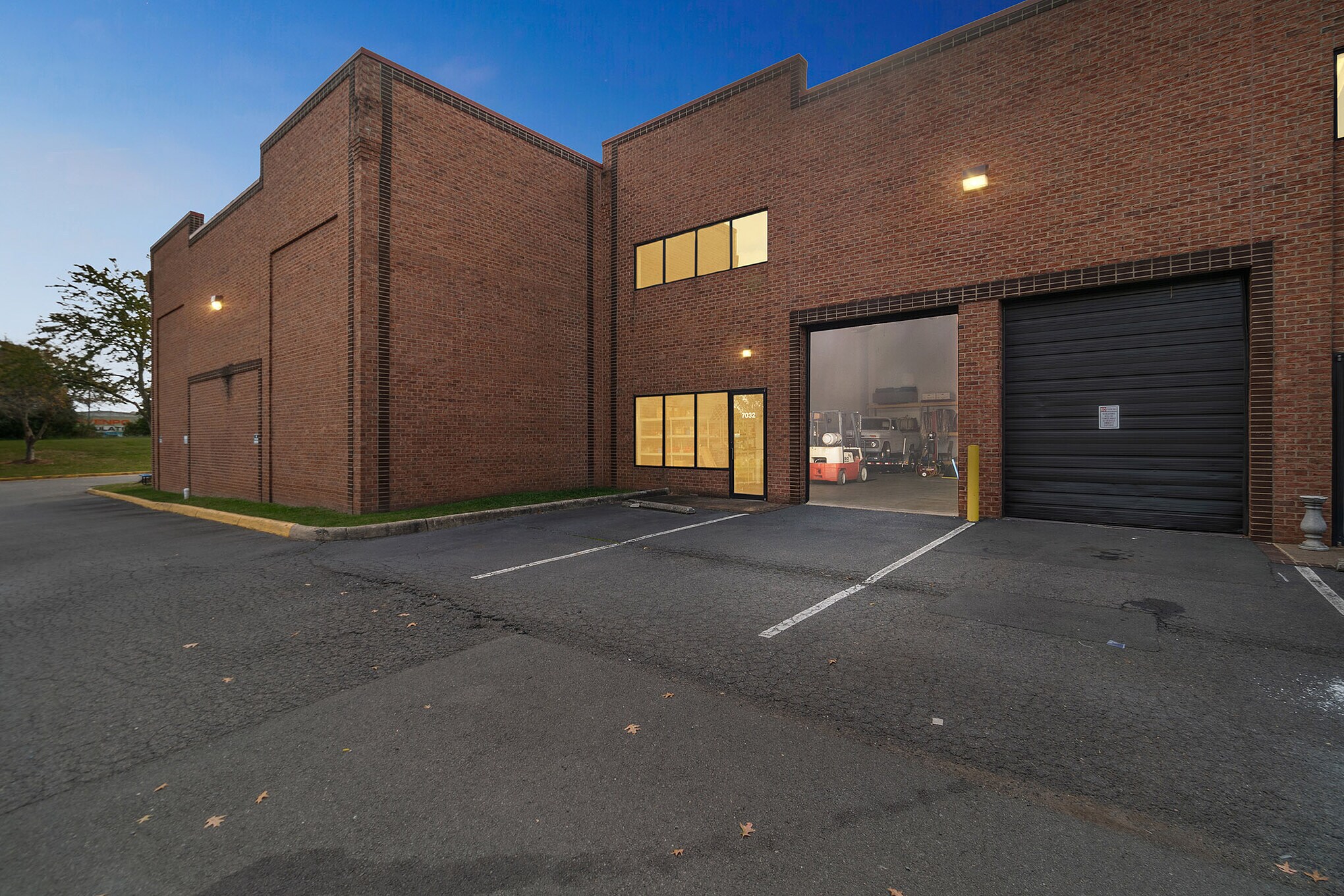 7032 Tech Cir Manassas, VA 20109 Industrial Property for Sale on