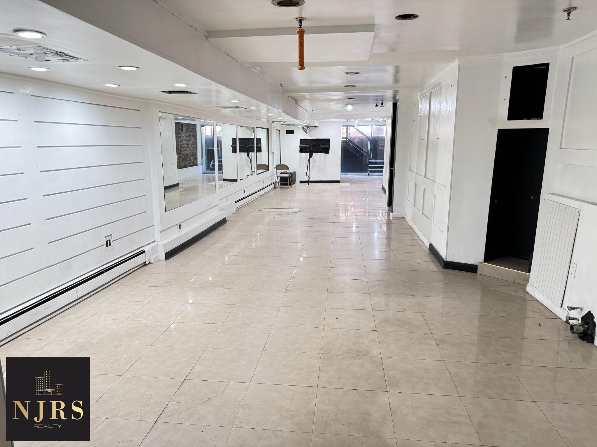 448 E 79th St, New York, NY for Rent
