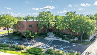 Hinsdale, IL undefined - 950 N York Rd Hinsdale, IL undefined - 950 N York Rd