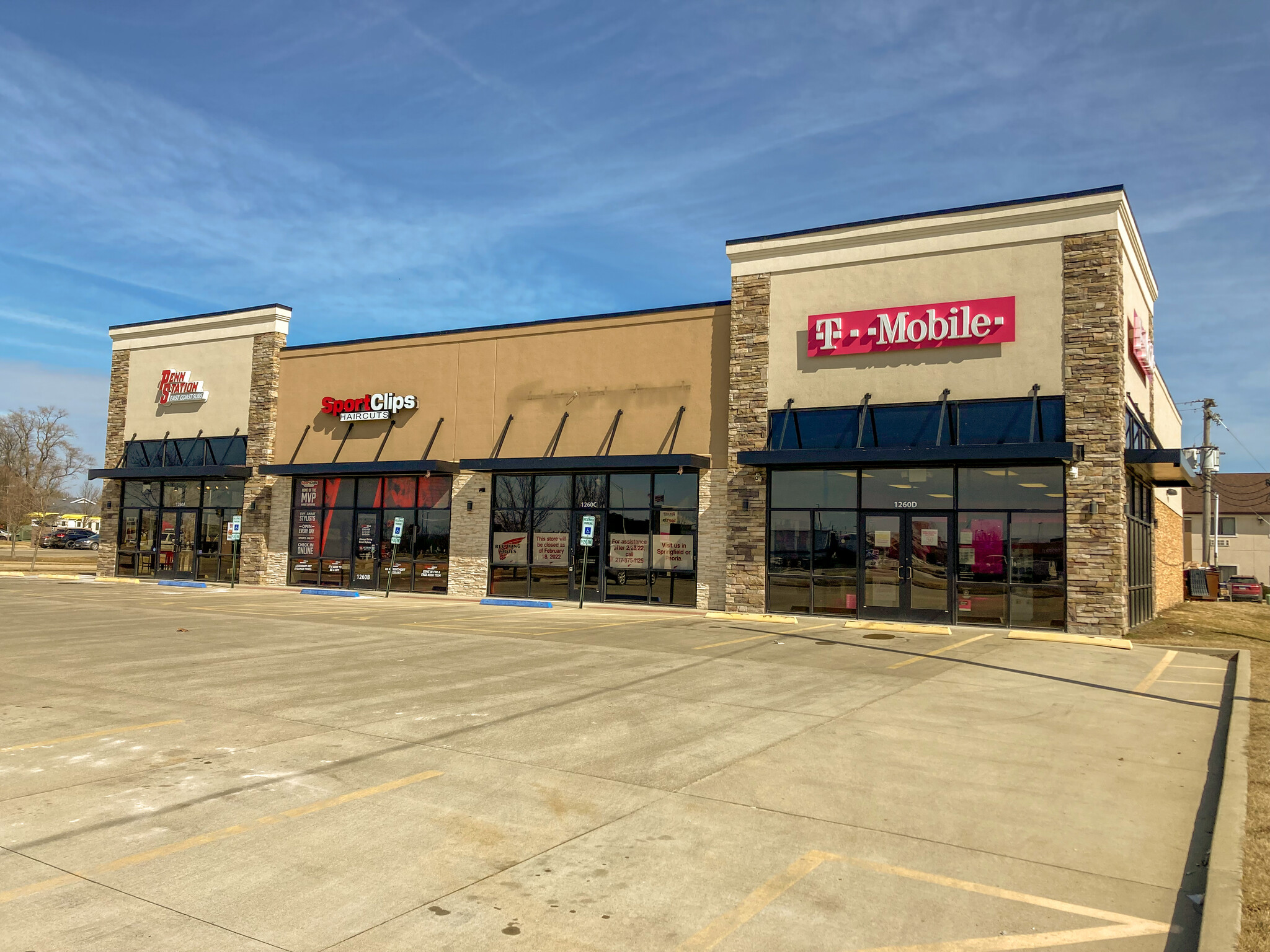 1260 US-51, Forsyth, IL for Rent