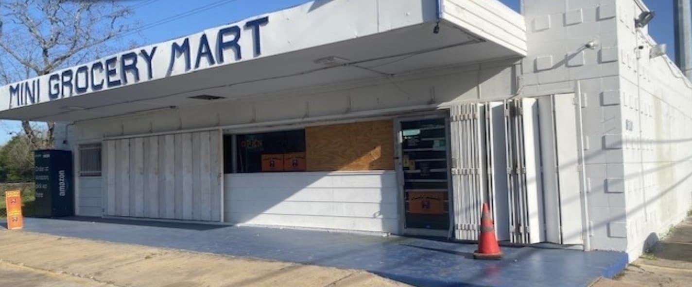 810 Westward Ave, La Marque, TX for Sale