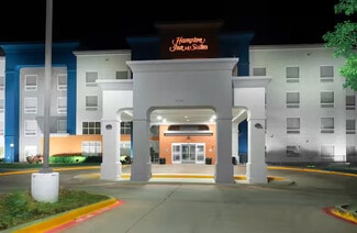 Fort Worth, TX Hospitality - 2700 Green Oaks Rd