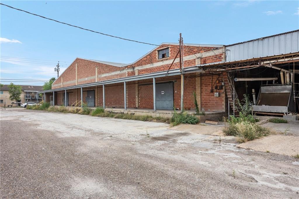 225 S 13th St, Donna, TX for Sale