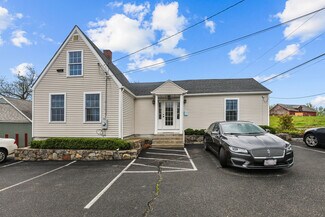 Seekonk, MA Storefront Retail/Office - 208 Taunton Ave
