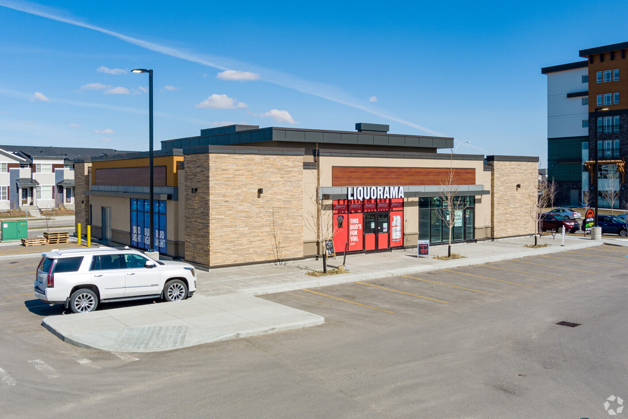 6004 Country Hills Blvd NE, Calgary, AB for Rent