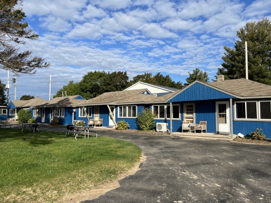 205 Pack St, Oscoda, MI for Sale