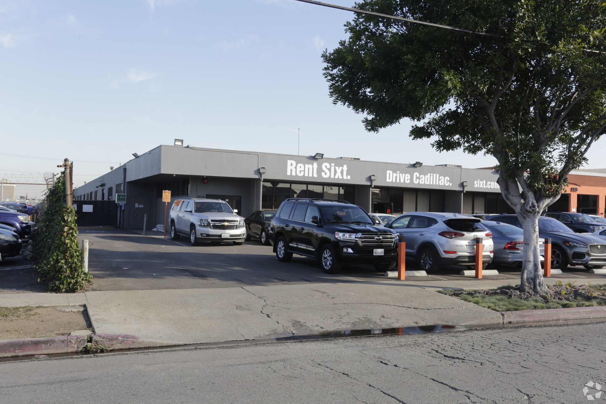 8924 Bellanca Ave, Los Angeles, CA for Rent
