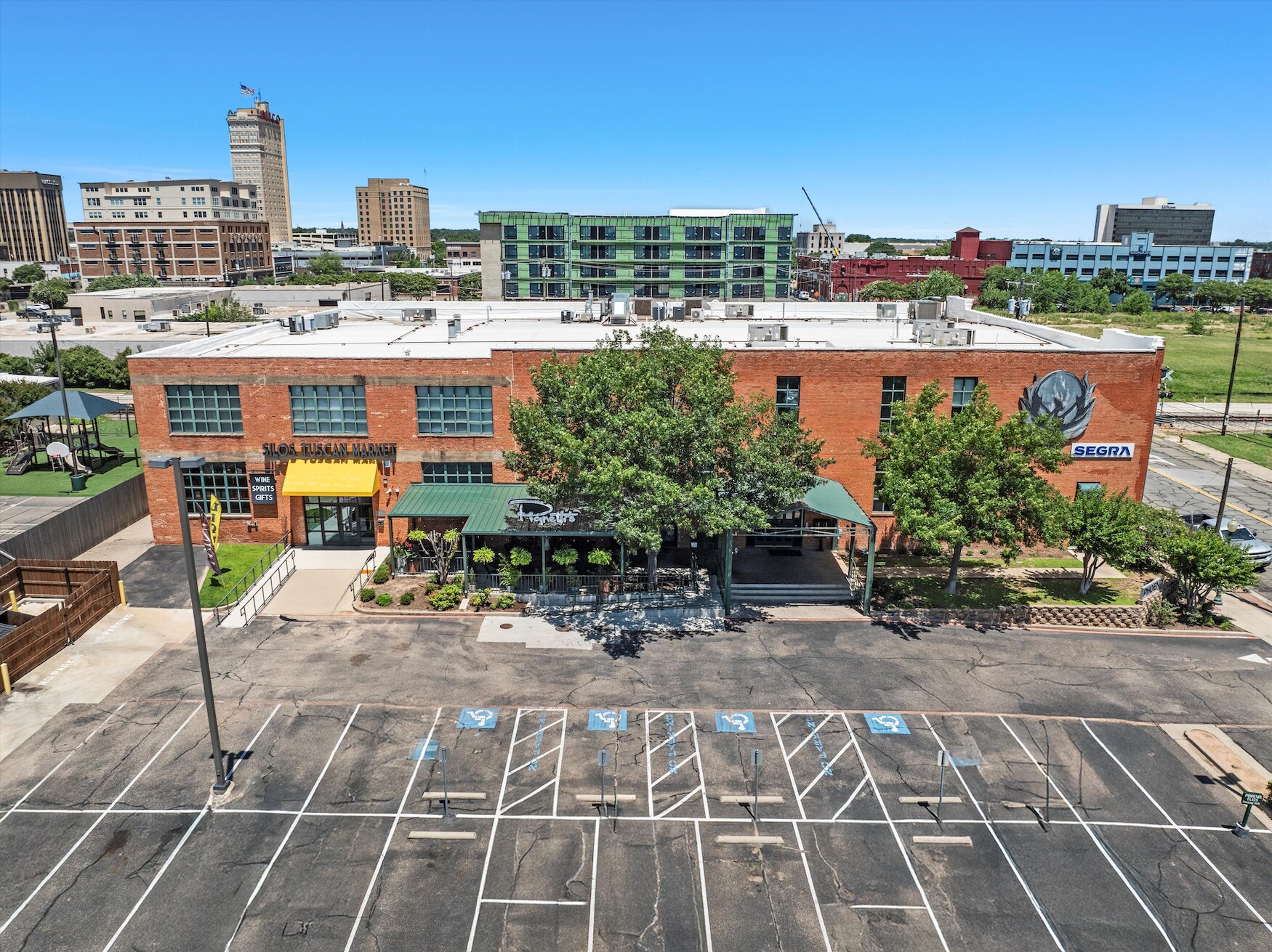 401 S 3rd St, Waco, TX for Sale