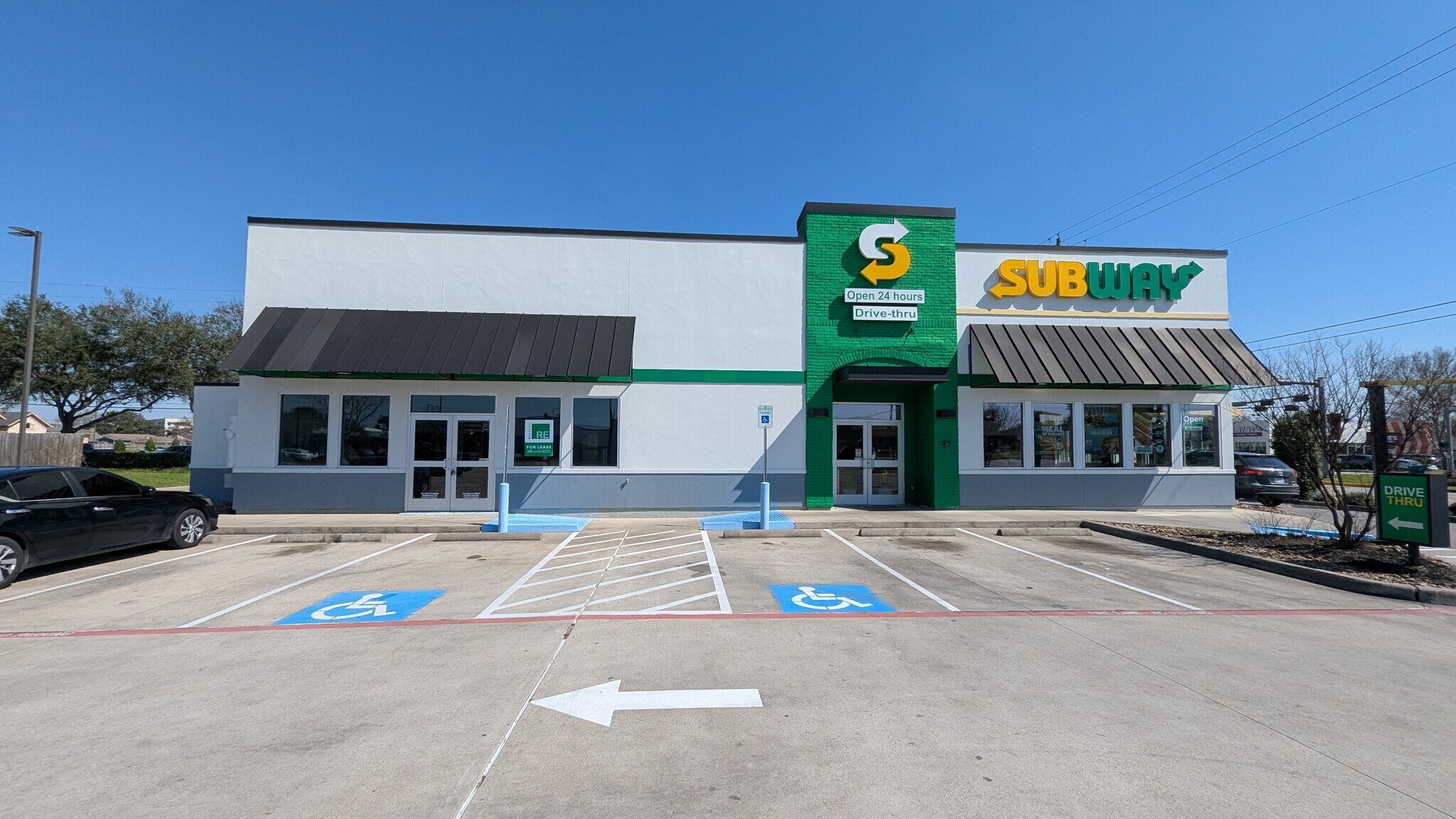 4979 Fairmont Pky, Pasadena, TX for Rent