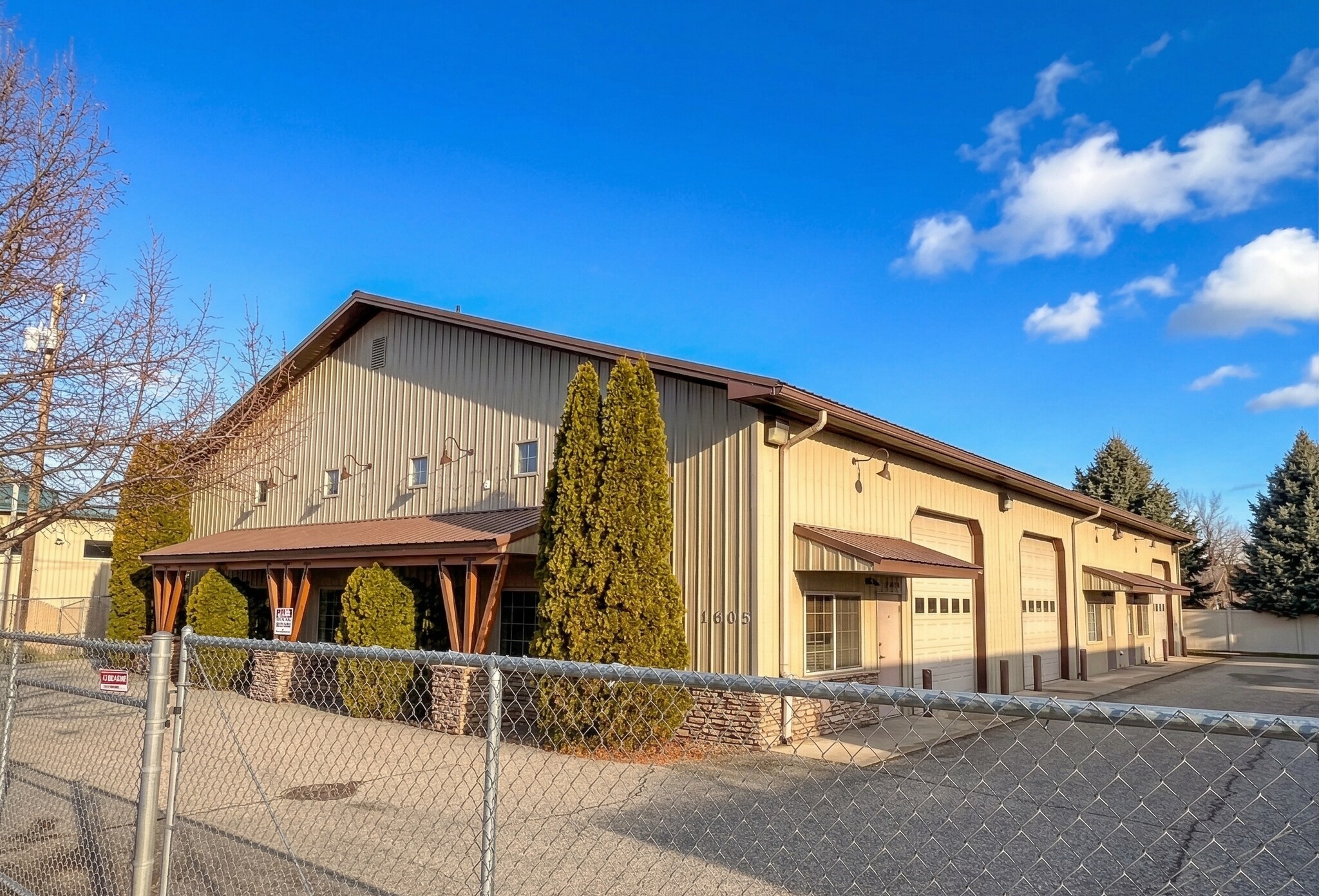 1605 E Lyons Ave, Spokane, WA for Sale