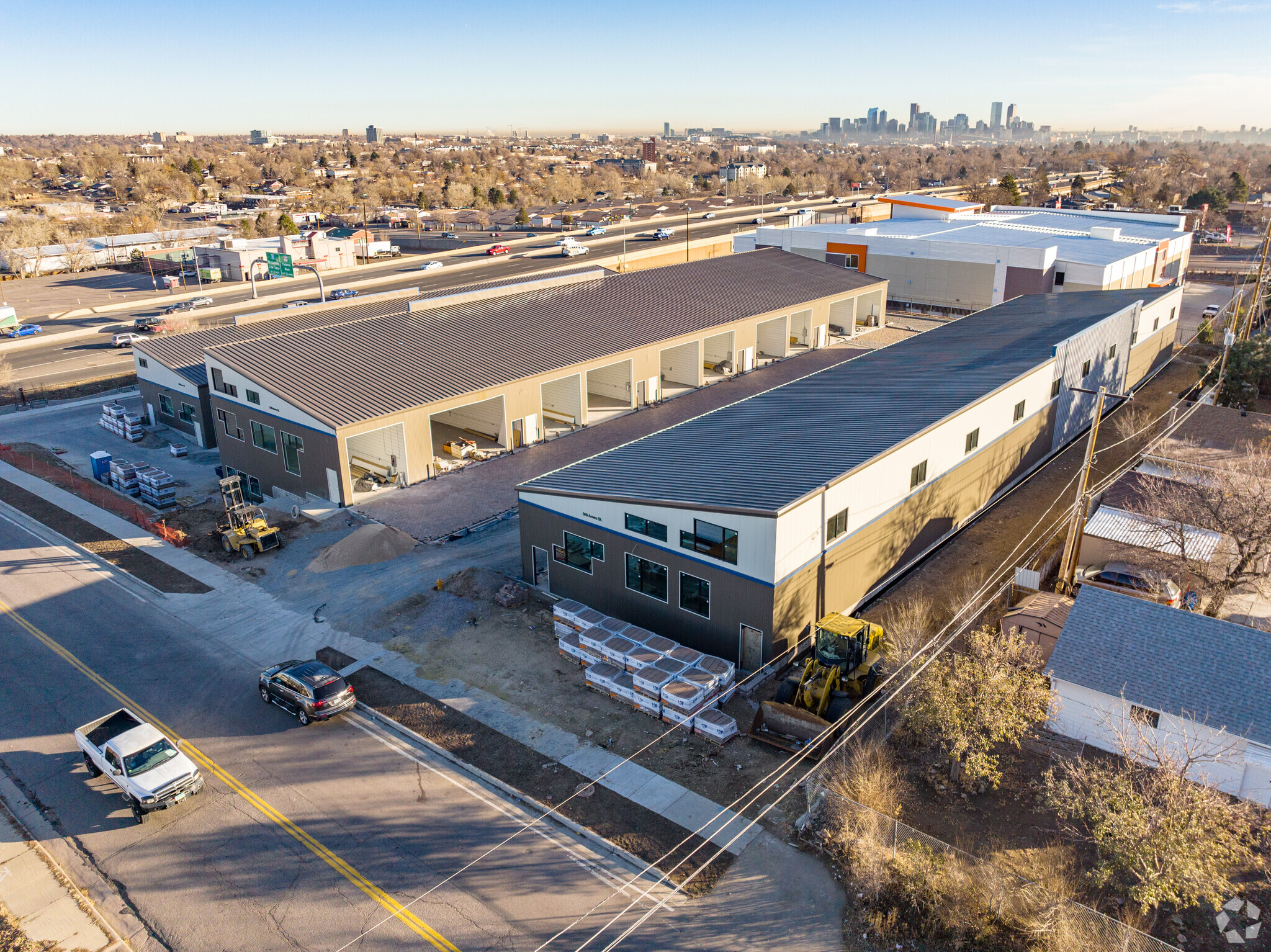 560-580 Ames St, Lakewood, CO for Sale