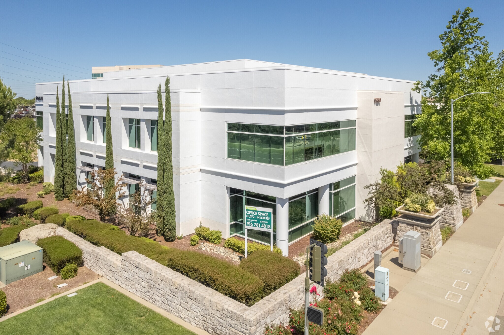 1490 Stone Point Dr, Roseville, CA for Rent
