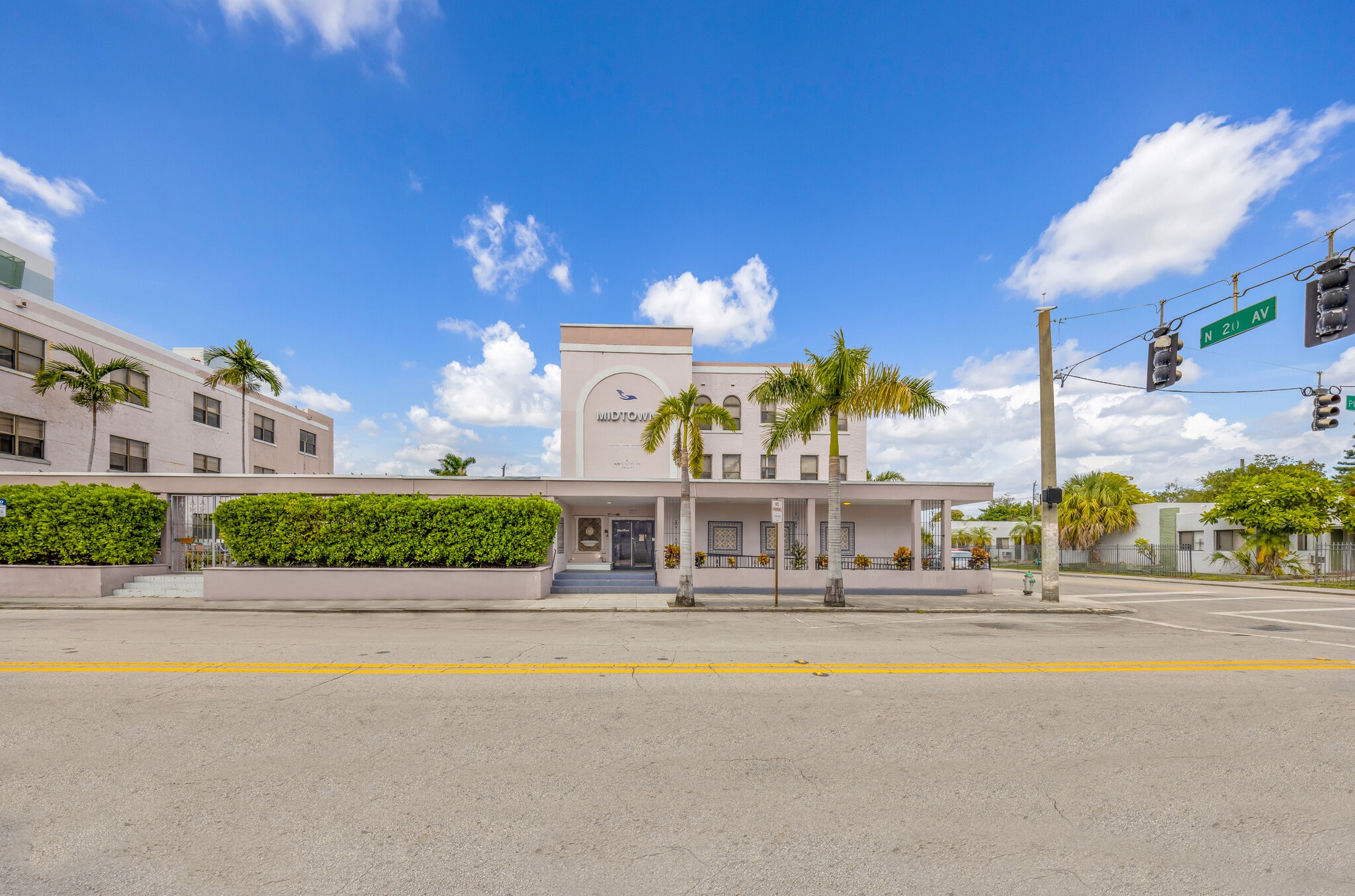 2001 Polk St, Hollywood, FL for Sale