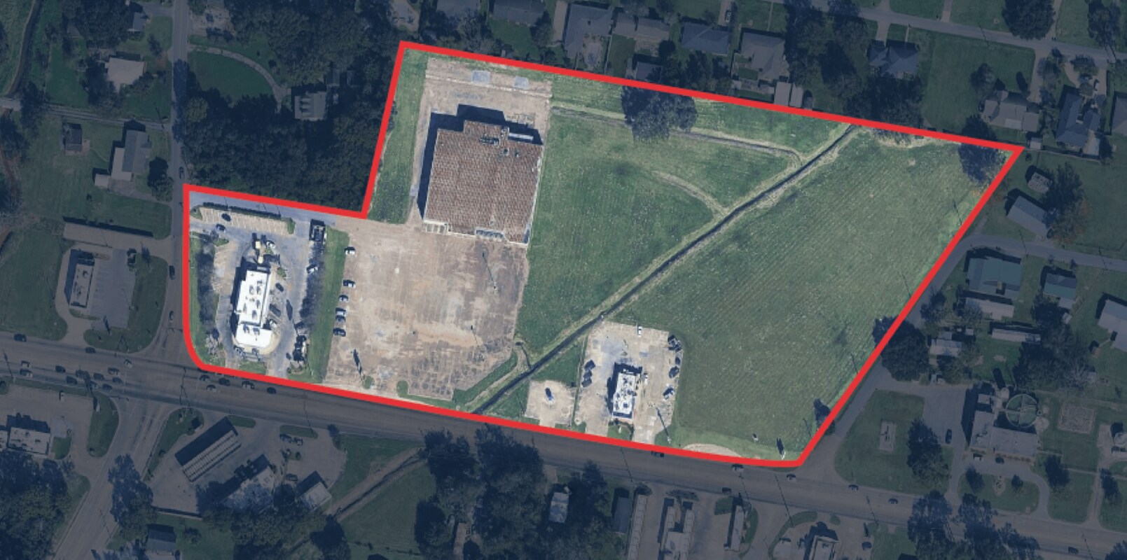 503 Veterans Memorial dr, Abbeville, LA for Sale