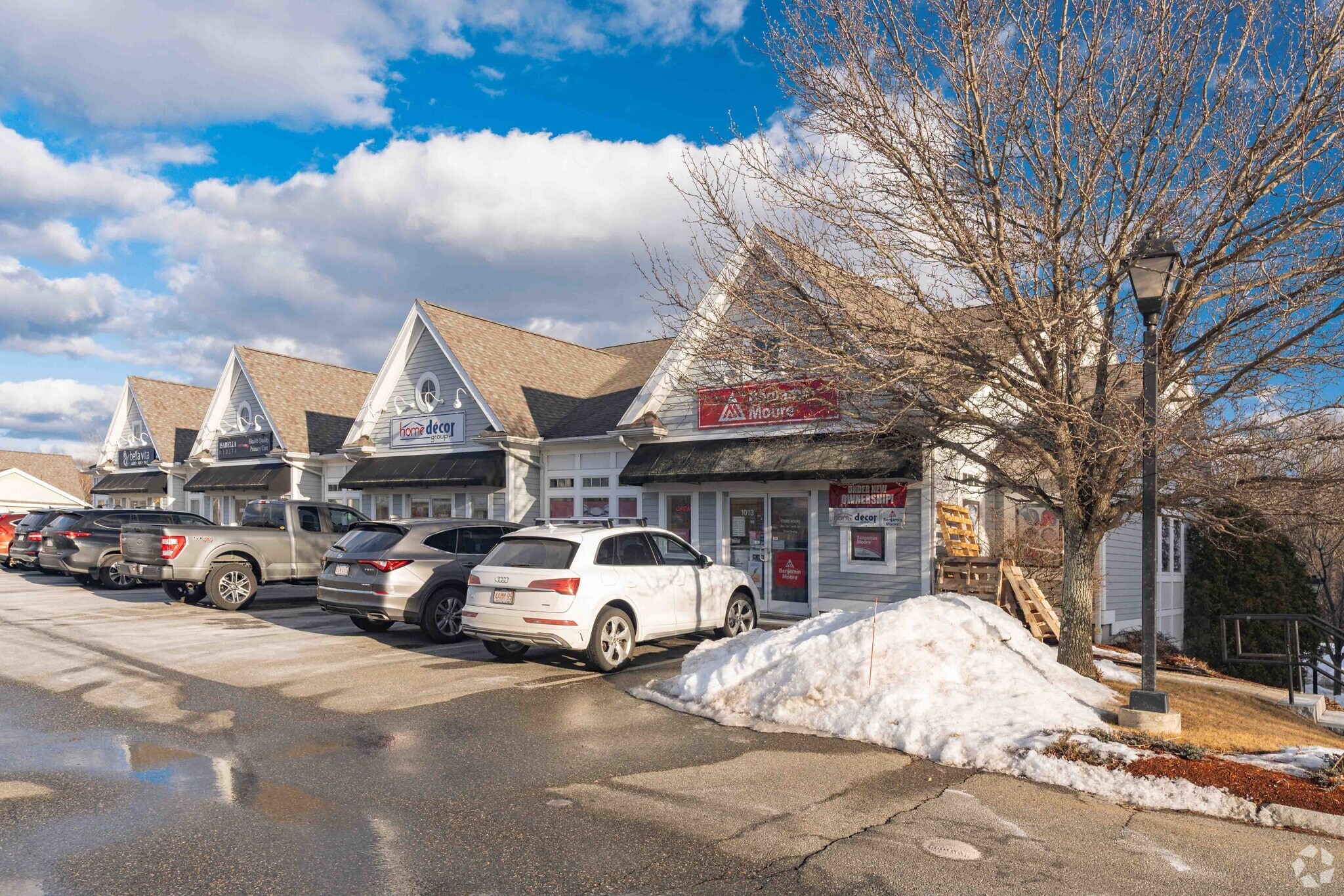 1005-1025 Osgood St, North Andover, MA for Sale
