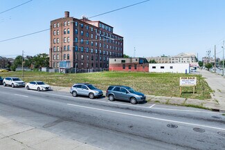 Louisville, KY Commercial Land - 430-440 E Broadway and Finzer