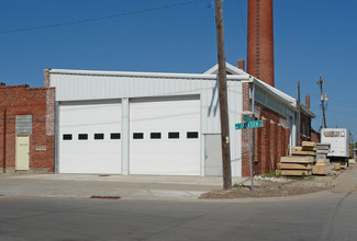 Topeka, KS Warehouse - 123 NW Jackson St