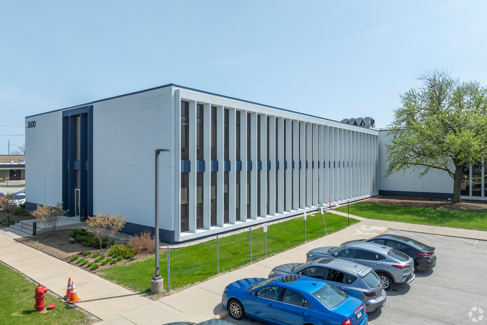 2600 S 25th Ave, Broadview, IL for Rent