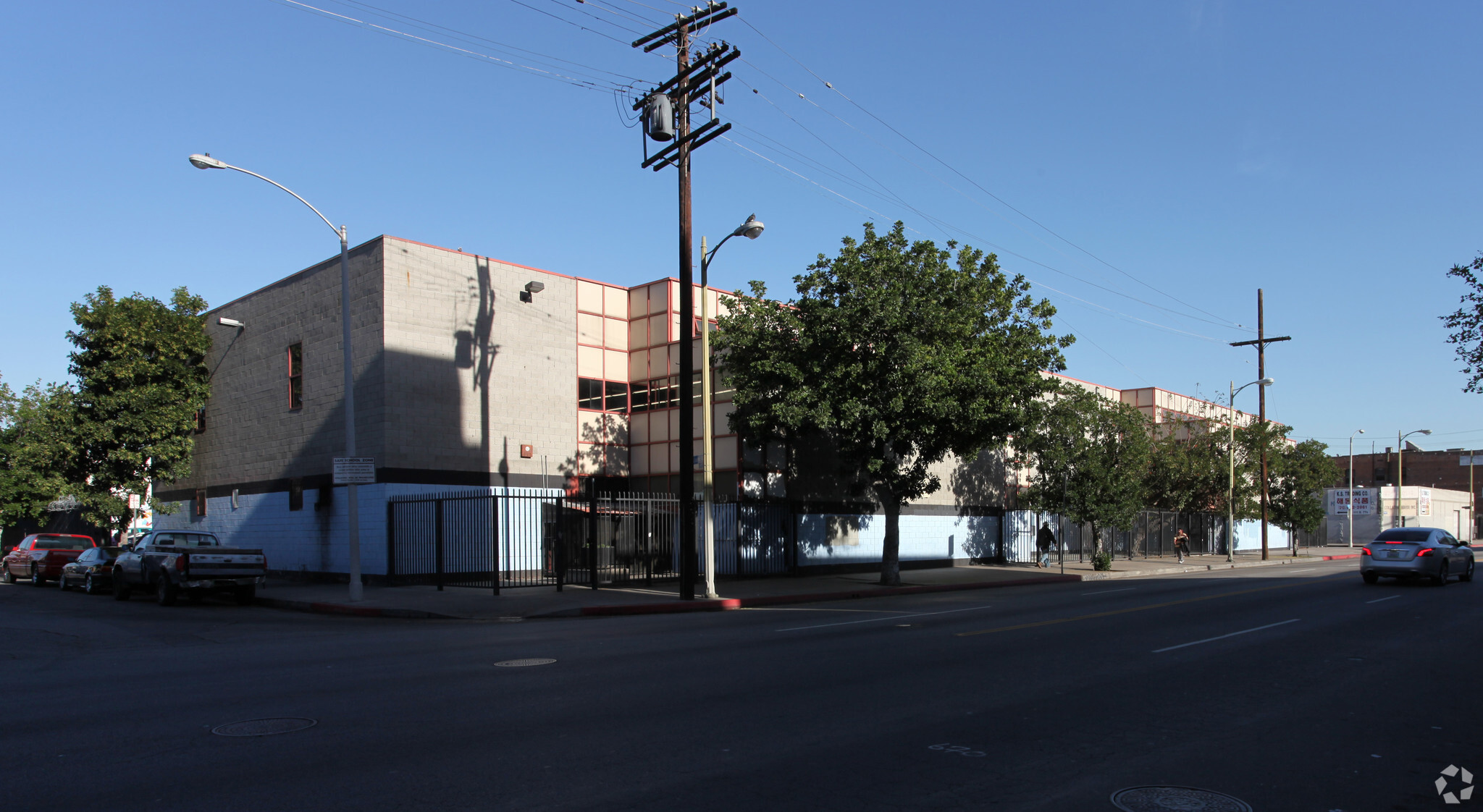 1001 E 7th St, Los Angeles, CA for Rent