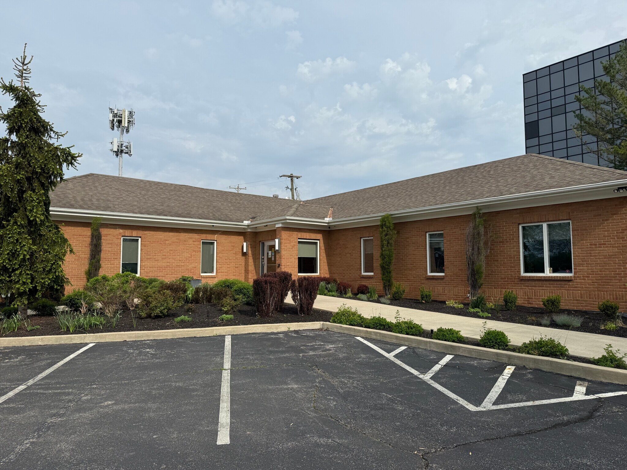 480 Colonial Pky, Columbus, OH for Rent