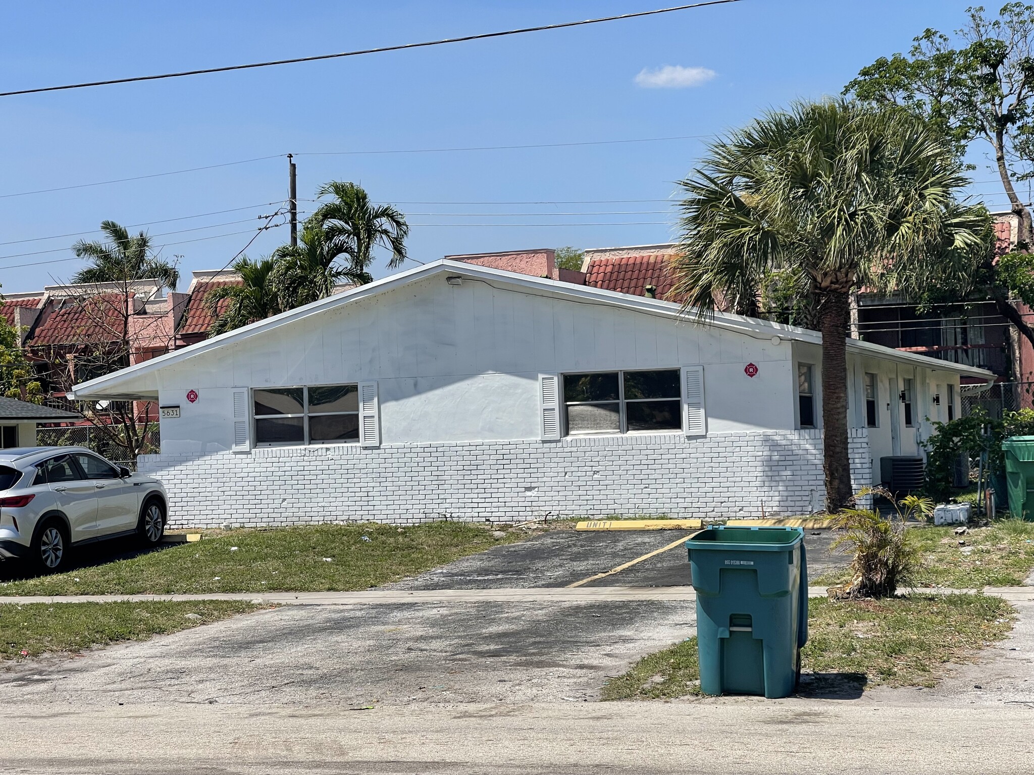 5631 NW 15th St, Fort Lauderdale, FL for Sale