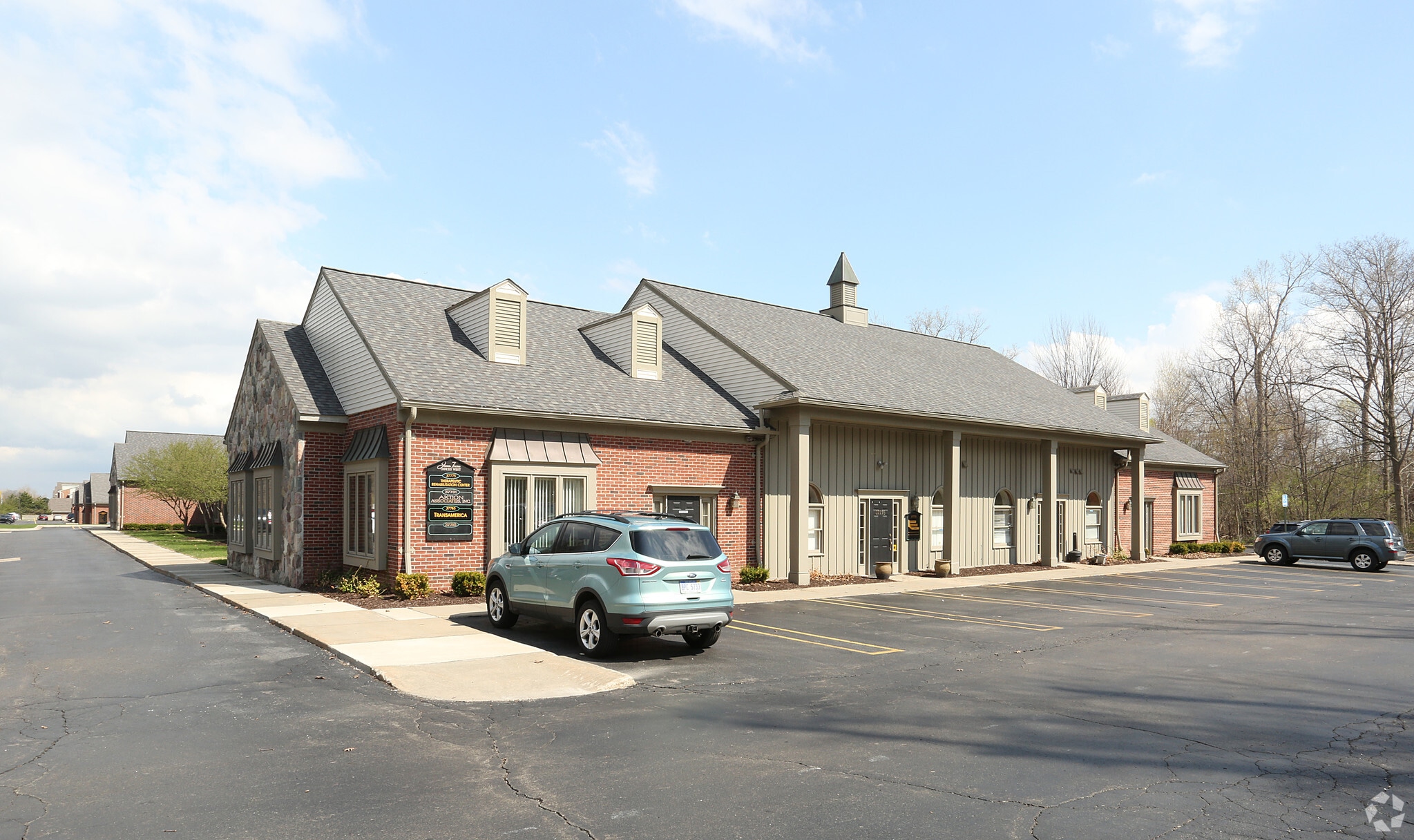 37701-37785 Pembroke Ave, Livonia, MI for Rent