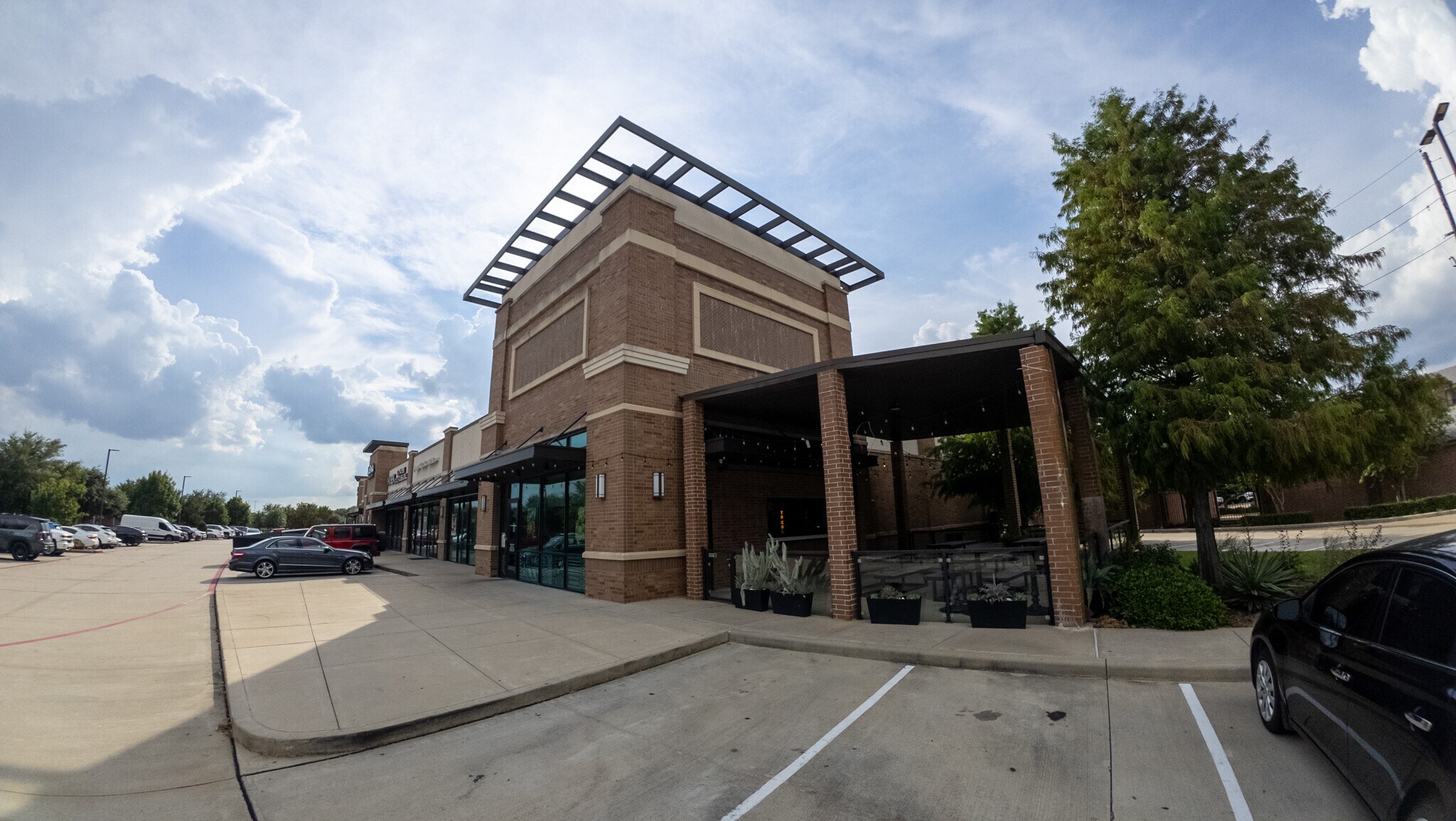 S Hwy 59 & University Blvd, Sugar Land, TX for Rent