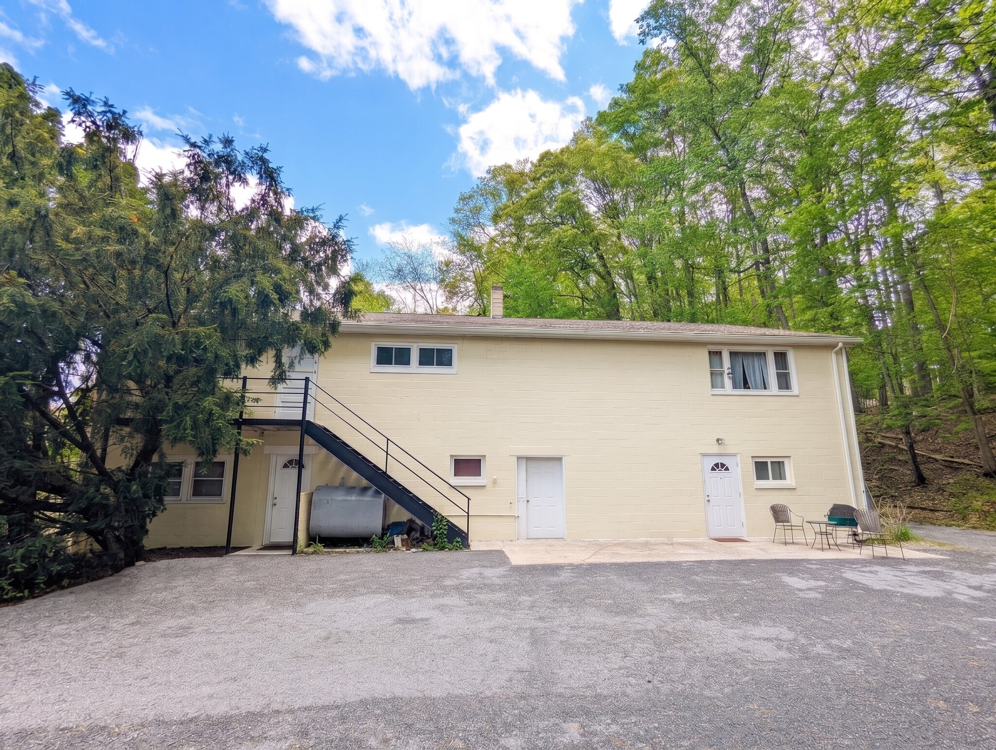 768 Lewisberry Rd, Lewisberry, PA for Sale