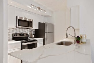Phoenix, AZ Retail - 5115 N 40th St