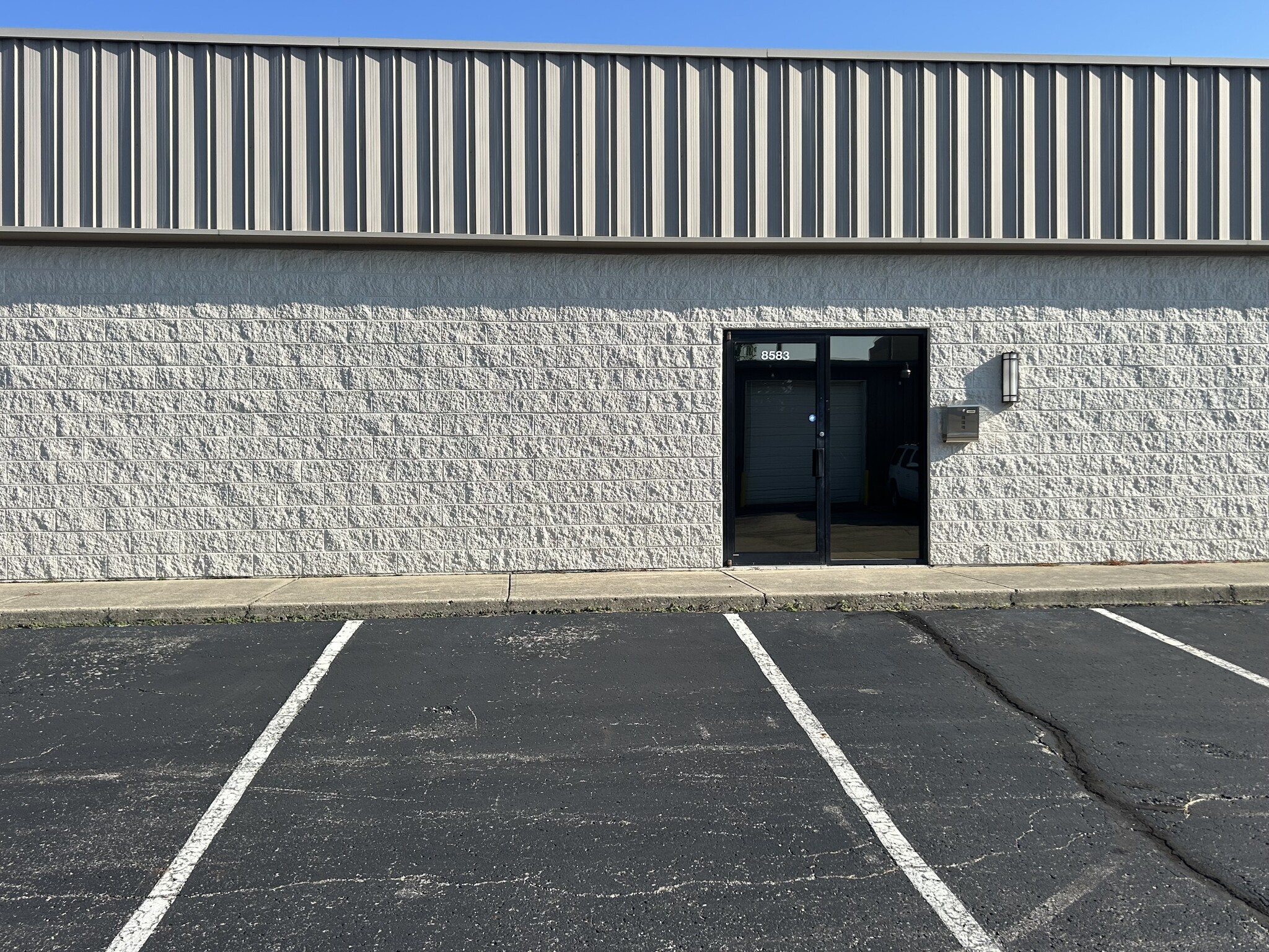 8555-8583 N Dixie Dr, Dayton, OH for Rent